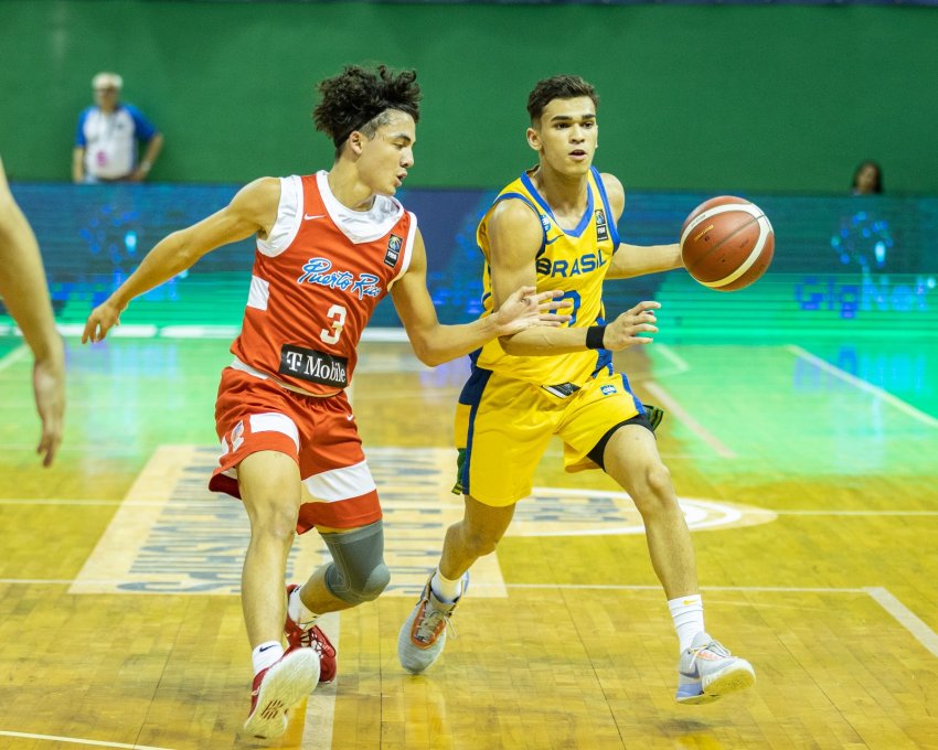 Seleção masculina de basquete vence Porto Rico e passa invicta para a  semifinal dos Jogos Pan