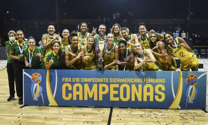 Notícias  Brasil convoca Seleção Brasileira Sub-19 feminina para a Copa do  Mundo de Madri, na Espanha